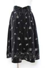 axes femme / 総刺繍ベロアスカート M クロ Y-25-10-20-108-AX-SK-SZ-ZY