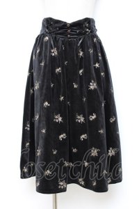 axes femme / 総刺繍ベロアスカート M クロ Y-25-10-20-108-AX-SK-SZ-ZY