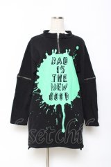 HELL CAT PUNKS / ペイントptハーフZIPプルパーカー F 黒×グリーン Y-25-10-25-090-PU-TO-SZ-ZY