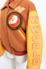 画像4: WONDERFUL WORLD / サンタクロースワッペンのスタジアムジャンパー  オレンジ Y-25-10-25-097-LO-JA-SZ-ZTC015 (4)