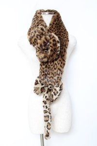 WONDERFUL WORLD / ヒョウモチーフマフラー  ブラウン Y-25-10-25-022-LO-ZA-SZ-ZY