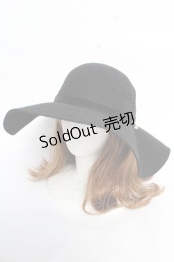 画像1: 【SALE】axes femme / 蝶チャーム付キャペリンハット  黒 Y-25-10-28-049-AX-AC-SZ-ZT-K025