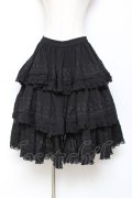 Hoshibako Works / 七色ワルツチュールフリルアンダースカート  黒 Y-25-10-28-149-LO-SK-SZ-ZY
