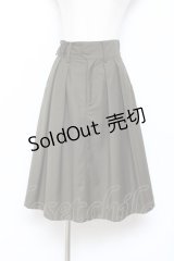 F i.n.t / サイドバックルベルトタックスカート F グリーン Y-25-10-28-150-CA-SK-SZ-ZY