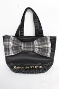 Maison de FLEUR / チェックリボンサテントートバッグ F ブラック Y-25-10-28-043-LO-BG-SZ-ZY