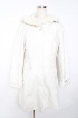 LODISPOTTO / フード付きビジューボタンコート  白 Y-25-11-01-089-LO-CO-SZ-ZY