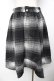 画像2: axes femme / シャギーチェックイレヘムスカート M 黒 Y-25-11-01-156-AX-SK-SZ-ZY (2)