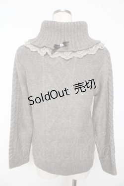 画像2: axes femme / ミニバラ&パールハイネックニット  グレー Y-25-11-01-036-AX-TO-SZ-ZY