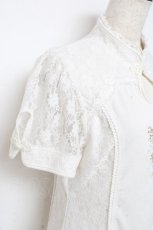 画像3: Ozz oneste / レース切替刺繍入りパフスリーブトップス  白 Y-25-11-05-099-OO-TO-SZ-OS (3)