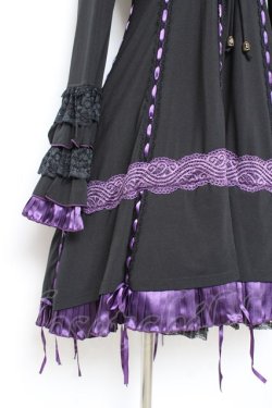 画像5: Ozz oneste / 姫袖裾プリーツサテンリボンワンピース  黒×紫 Y-25-11-05-133-OO-OP-SZ-ZY
