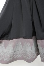 画像4: Ozz oneste / Fairy tale Roseジャンパースカート  黒 Y-25-11-05-135-OO-OP-SZ-ZS (4)
