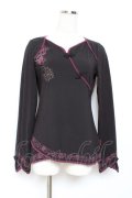 Ozz oneste / 裾プリントチャイナトップス  黒×紫 Y-25-11-05-141-OO-TO-SZ-ZY