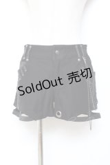 Ozz Croce / チェーン付きショートパンツ  黒 Y-25-11-05-152-OO-PA-SZ-ZY