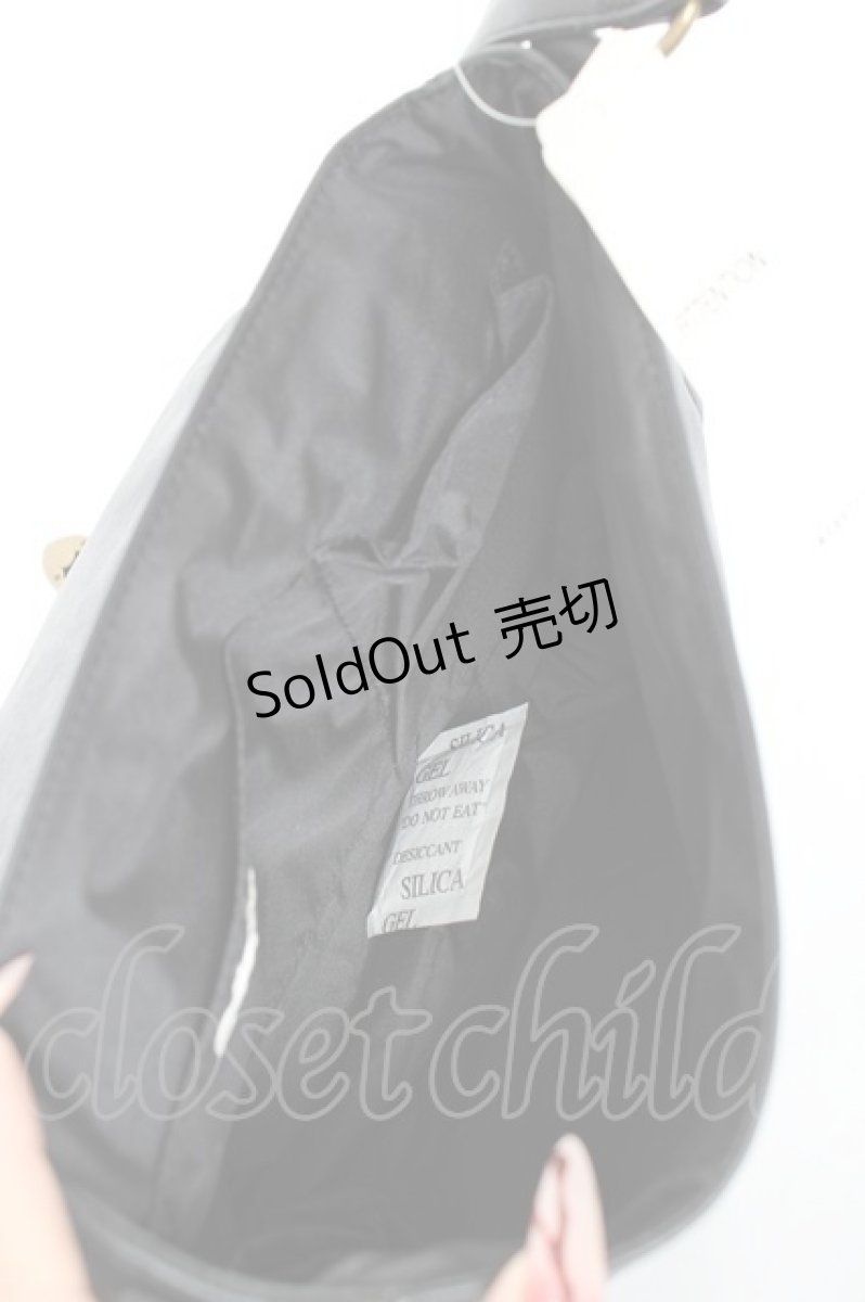 画像4: 【SALE】axes femme / お花付きショルダーバッグ  黒 Y-25-11-05-025-AX-BG-SZ-ZT273 (4)