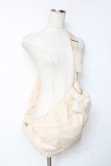 m petit by misako / リボンチャーム付きショルダーバッグ  中白 Y-25-11-05-030-LO-BG-SZ-ZT308