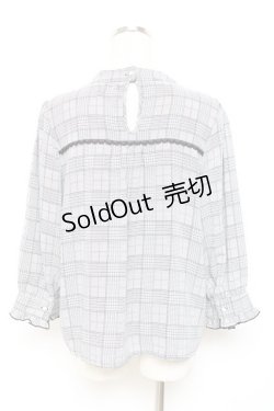 画像2: axes femme / カメオ付ラッフルフリルブラウス M グレー Y-25-11-09-065-AX-BL-SZ-ZI