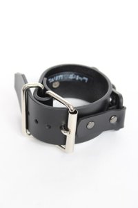 ニュリカデリック / ステイロックブレス  ブラック Y-25-11-09-012-PU-AC-KB-ZY