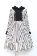 Physical Drop / レース衿ワンピース  ストライプ×白黒 Y-25-11-09-093-LO-OP-SZ-ZY