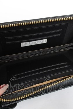 画像3: axes femme / ローズ型押しスマホポシェット  黒 Y-25-11-15-046-AX-BG-SZ-ZY