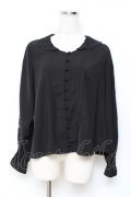 an another angelus / レース襟ピンタックブラウス  黒 Y-25-11-15-061-CA-BL-SZ-ZY