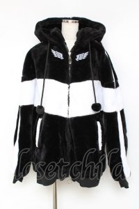 LISTEN FLAVOR / うさ耳天使のファーブルゾン  白黒 Y-25-11-15-115-PU-CO-SZ-ZI