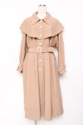 an another angelus / ヨークケープトレンチコート  ベージュ Y-25-11-15-117-CA-CO-SZ-ZY