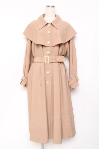 an another angelus / ヨークケープトレンチコート  ベージュ Y-25-11-15-117-CA-CO-SZ-ZY