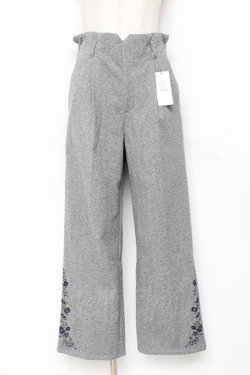 画像1: axes femme / 裾刺繍起毛ストレートパンツ  グレー Y-25-11-15-118-AX-PA-SZ-ZY