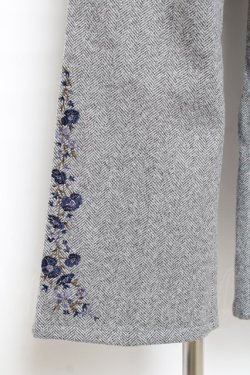 画像3: axes femme / 裾刺繍起毛ストレートパンツ  グレー Y-25-11-15-118-AX-PA-SZ-ZY