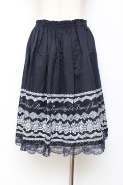 画像2: axes femme / レースプリントスカート  紺 Y-25-11-15-127-AX-SK-SZ-ZY