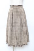 axes femme / チェック柄バッスル風スカート  ブラウン Y-25-11-15-132-AX-SK-SZ-ZY