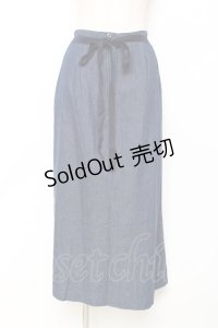 INGEBORG / フロントフリルデニムスカート F ブルー Y-25-11-15-141-LO-SK-SZ-ZY