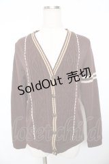 axes femme / エンブレム付プレッピーカーディガン  茶 Y-25-11-21-033-AX-TO-SZ-ZY
