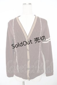 axes femme / エンブレム付プレッピーカーディガン  茶 Y-25-11-21-033-AX-TO-SZ-ZY