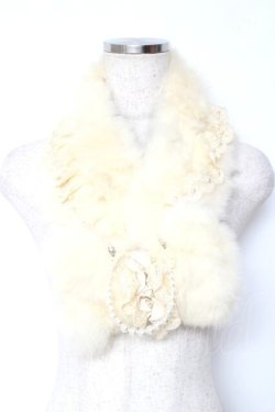 画像1: axes femme / ラビットファー使いリボンティペット  生成り Y-25-11-22-014-AX-ZA-SZ-ZY