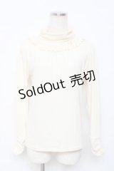 axes femme / バラモチーフ付きタートル  生成り Y-25-11-22-076-AX-TO-SZ-ZY