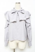 evelyn / ラインストーンリボンブラウス  グレー Y-25-11-22-094-LO-BL-SZ-ZY