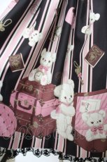 画像4: Angelic Pretty / Travelくまちゃんベルトジャンパースカート  黒 Y-25-11-22-209-AP-OP-SZ-ZS (4)