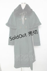 axes femme POETIQUE / ファー襟付きケープロングコート  グリーン Y-25-11-24-098-AX-CO-AS-ZY