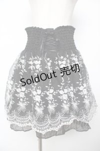 axes femme / オーガンジー刺繍ハイウエストスカート  黒 Y-25-11-24-116-AX-SK-SZ-ZY