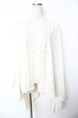 画像1: axes femme / バラ釦付UVイレヘムポンチョ 750×710 生成り Y-25-11-24-036-AX-TO-SZ-ZI (1)