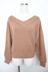 F&A / バックレースアップVネックニットプルオーバー  ブラウン Y-25-11-30-081-LO-TO-SZ-ZY