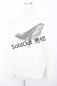 powder / クジラ刺繍ハイネックセーター F アイボリー Y-25-11-30-106-LO-TO-SZ-ZY
