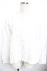 KANEKO ISAO / 縦ピンタックフリルブラウス F 白 Y-25-11-30-134-EL-BL-SZ-ZY