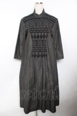 powder / 刺繍入りソフトデニムロングワンピース F 黒 Y-25-11-30-164-LO-OP-SZ-ZY
