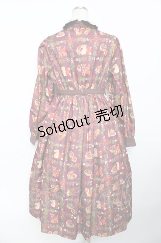 画像2: axes femme Kawaii / 森のケーキ屋さん柄ワンピース M ワイン Y-25-11-30-191-AX-OP-SZ-ZI (2)