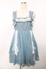 Ozz oneste / はしごレースリボンジャンパースカート  ブルー Y-25-11-30-208-OO-OP-SZ-ZY
