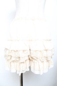 axes femme / レースフリルスカパン M 生成り Y-25-11-30-242-AX-PA-SZ-ZI