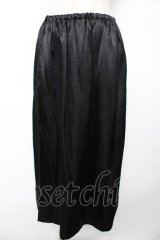 powder / しわ加工サテンスカート F 黒 Y-25-12-01-140-LO-SK-SZ-ZY