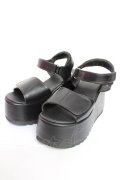 YOSUKE / 厚底ベルティッドサンダル S 黒 Y-25-12-01-021-PU-SH-SZ-ZY